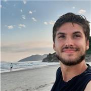 Tennis player offers private classes and personalized routines